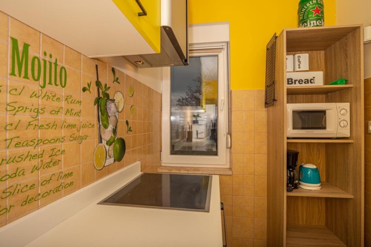 Apartments With A Parking Space Jusici, Opatija - 15874 Kastav Rom bilde